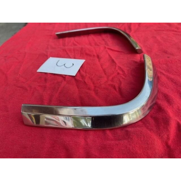 2 joncs d'aile avant chrome droit et gauche Citroën SM Maserati