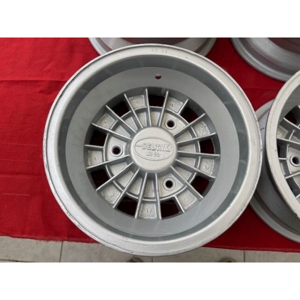 4 jantes alu original Delta Mics 5,5 pources 3x130 Alpine A110 R8 Gordini