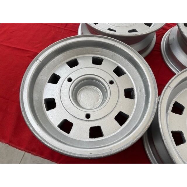 4 jantes alu original Delta Mics 5,5 pources 3x130 Alpine A110 R8 Gordini