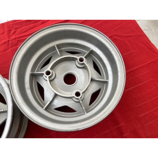 2 jantes alu original style auto 5,5 pouces 3x130 Alpine A110 R8 Gordini