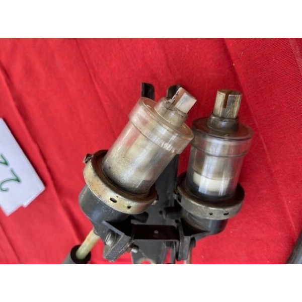 Commande double hydraulique de phares tournant Citroën SM Maserati