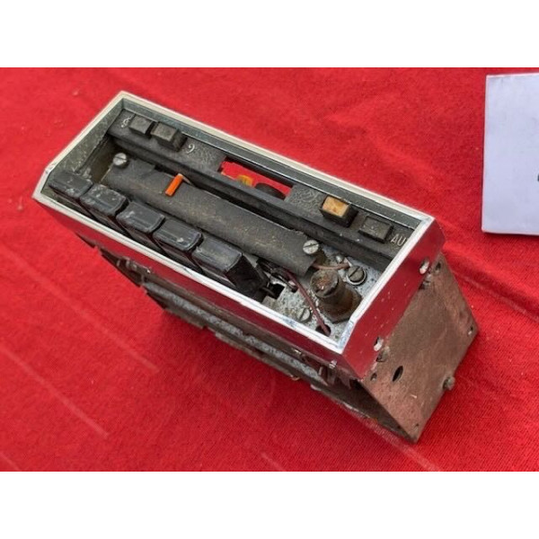 Autoradio Continental Edison R43 Citroën DS ou SM Maserati