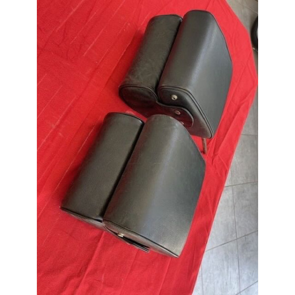 2 appui tête cuir noir original Citroën DS 20 21 ou 23