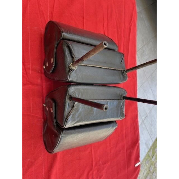 2 appui tête cuir noir original Citroën DS 20 21 ou 23