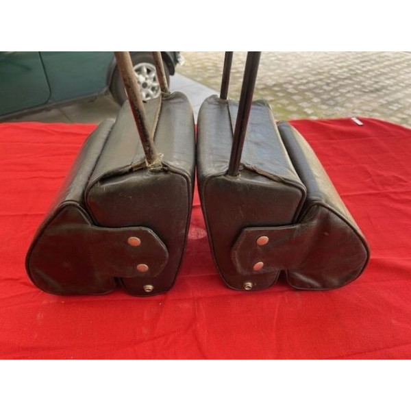 2 appui tête cuir noir original Citroën DS 20 21 ou 23