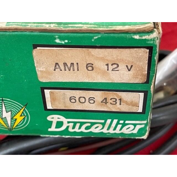 Ensemble coffret neuf origine Ducellier phares additionnel Citroën AMI6