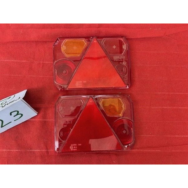 2 cabochons de feux de remorque neuf Radex 6400