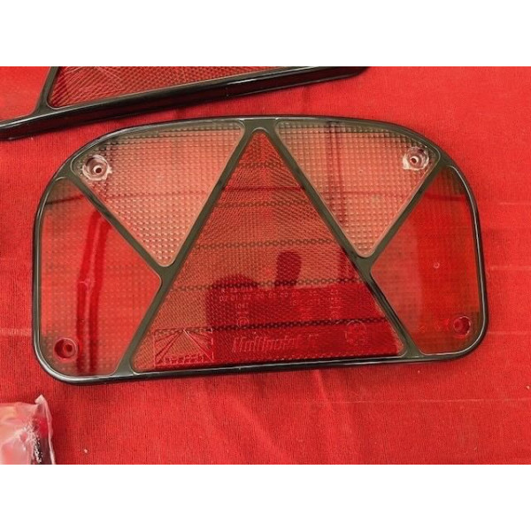 2 cabochons de feux de remorque neuf Multipoint