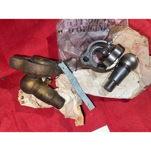 2 rotules neuves de pivots original Citroën ID DS 19 1ère génération