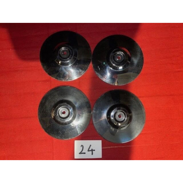 4 enjoliveurs neuf original Citroën Visa 1ère génération