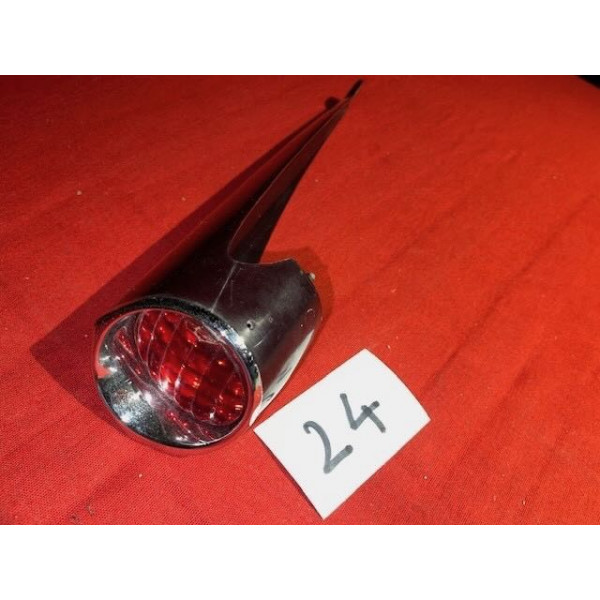 Cornet de clignotant ARD neuf original Citroën DS 19 1ère génération