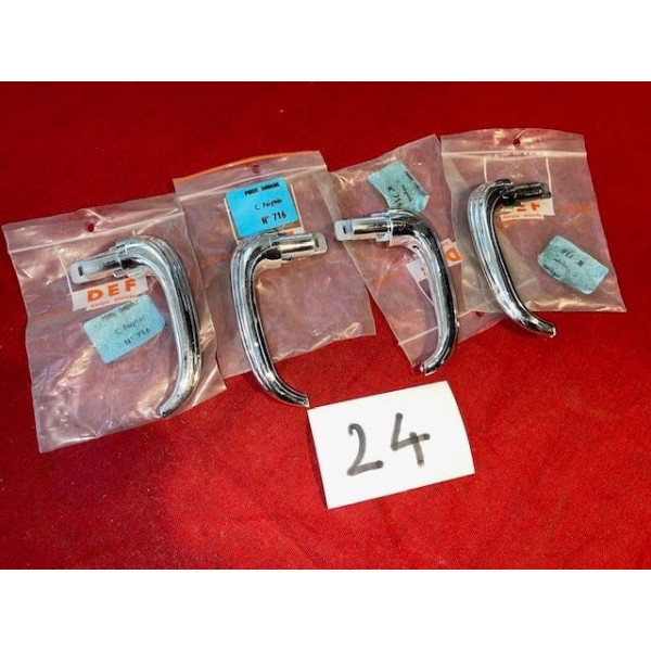 4 poignées de porte neuve Renault Dauphine ou Ondine