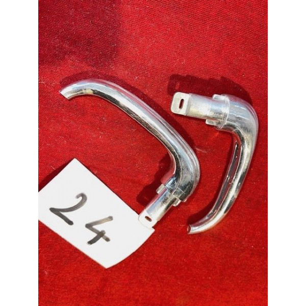 2 poignées de porte neuve Renault Dauphine ou Ondine