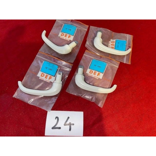 4 poignées de porte neuve Renault Dauphine ou 4CV