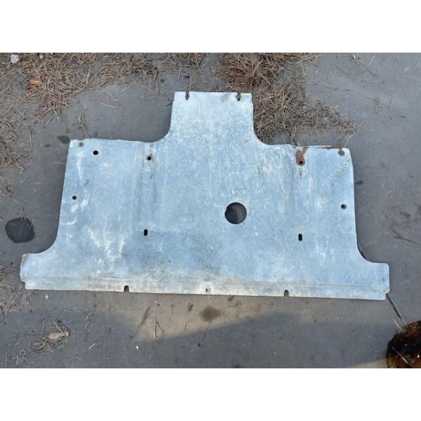 Tôle de soubassement moteur Citroën DS 19 de 1962 à 1965