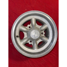 1 jante aluminium GT 8x13 pouces Renault 12 ou 17 Gordini GR2