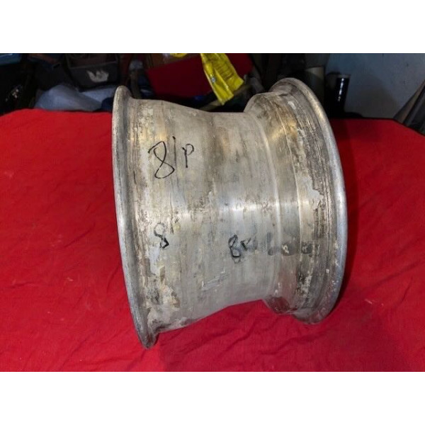 1 jante aluminium GT 8x13 pouces Renault 12 ou 17 Gordini GR2