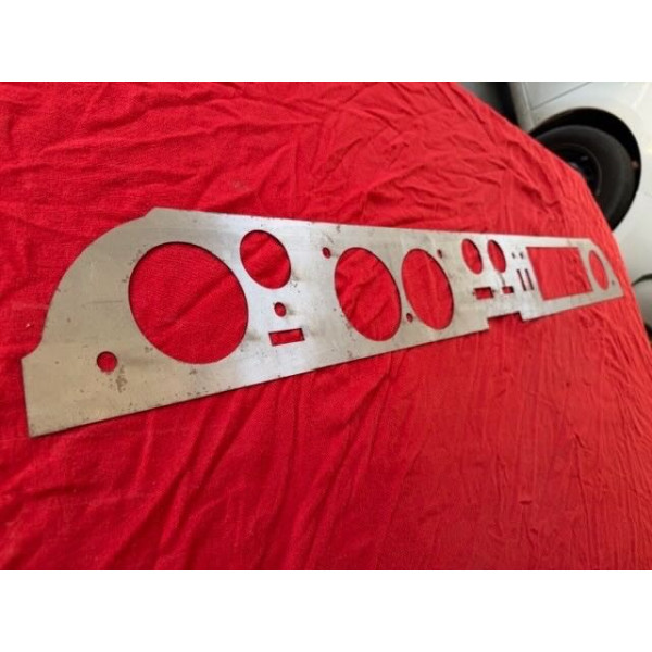 Tôle tableau de bord neuve Renault 8 Gordini