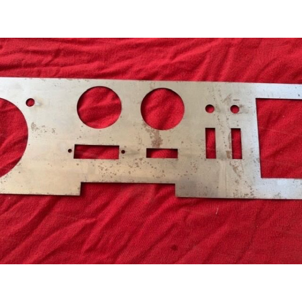 Tôle tableau de bord neuve Renault 8 Gordini