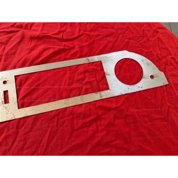 Tôle tableau de bord neuve Renault 8 Gordini