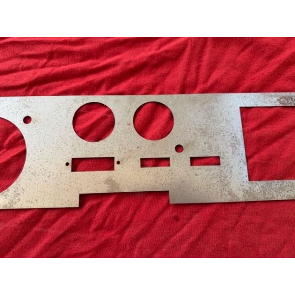 Tôle tableau de bord neuve Renault 8 Gordini