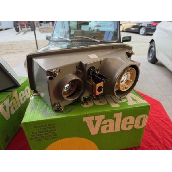 Renault 25 turbo DX V6 turbo jeu de 2 optiques de phares projecteur Valeo neuf