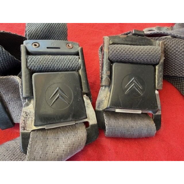 2 ceintures de sécurité origine Citroën SM Maserati ou DS