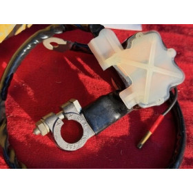 Relais de démarrage neuf sous capot moteur original Citroën ID DS 20 21 ou 23