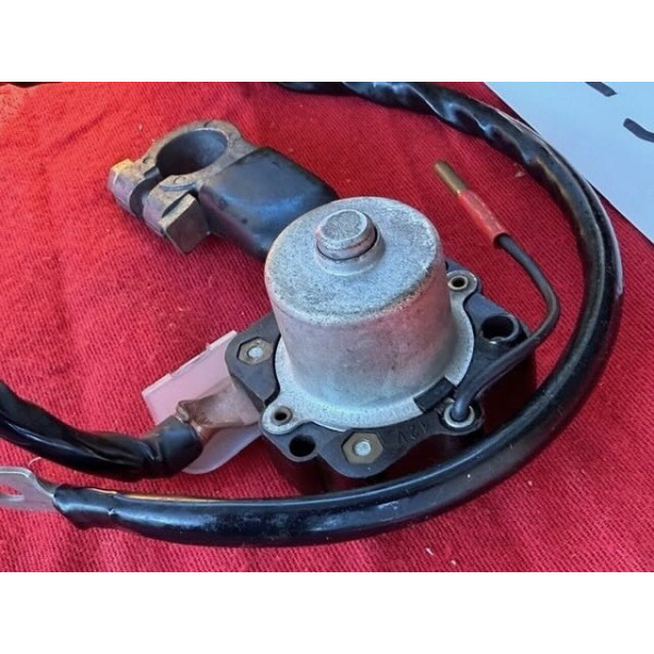 Relais de démarrage neuf sous capot moteur original Citroën ID DS 20 21 ou 23