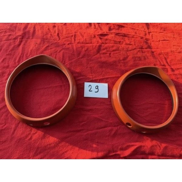 2 cerclages de phares neuf original Peugeot 404 berline ou break