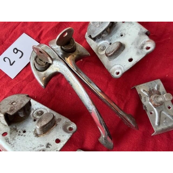 Accastillage de fermeture de portes original Alpine A110