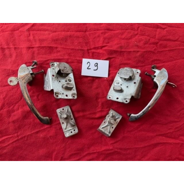 Accastillage de fermeture de portes original Alpine A110