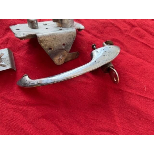 Accastillage de fermeture de portes original Alpine A110