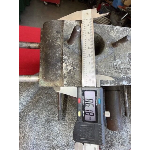 Culasse rectifiée et éprouvée Citroën ID 19 3 paliers 1957 à 1965