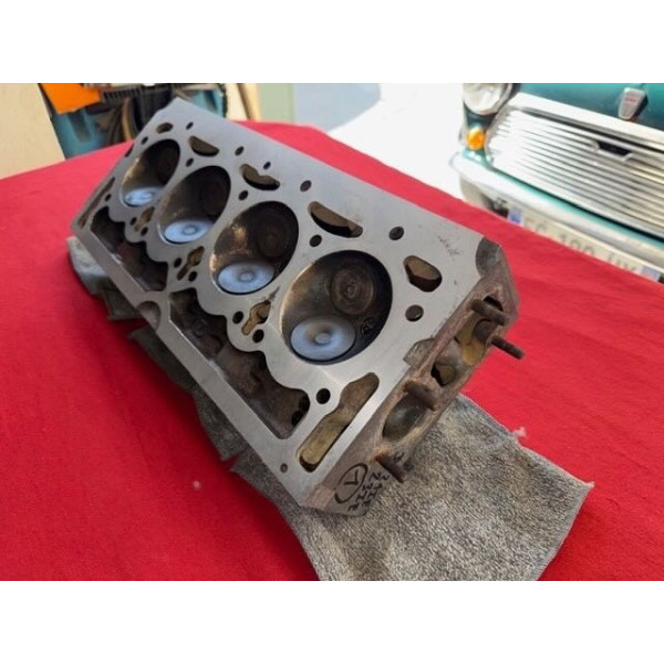 Culasse rectifiée et éprouvée Citroën DS 21 ou 23 injection électronique