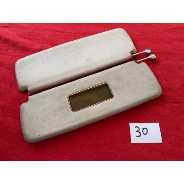 2 pare soleil originaux Citroën DS Pallas tout modèle