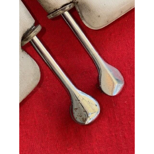 2 pare soleil originaux Citroën DS Pallas tout modèle