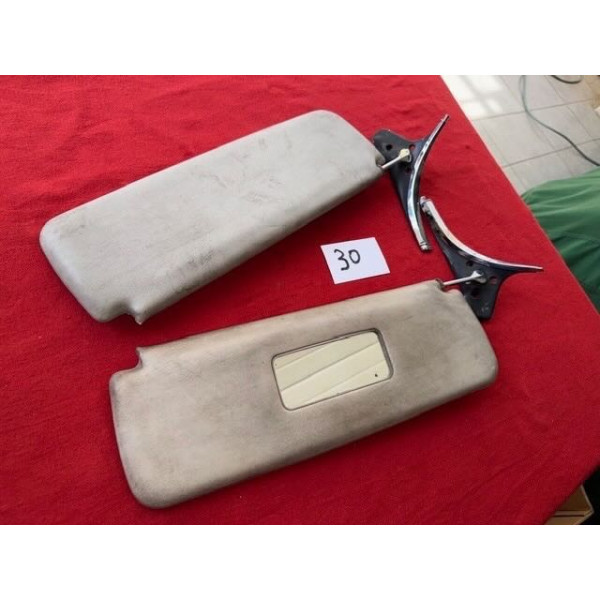 2 pare soleil originaux Citroën DS Pallas tout modèle