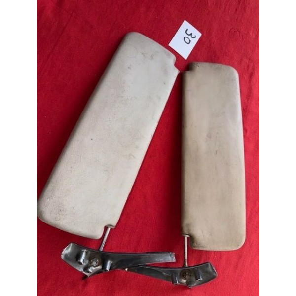 2 pare soleil originaux Citroën DS Pallas tout modèle