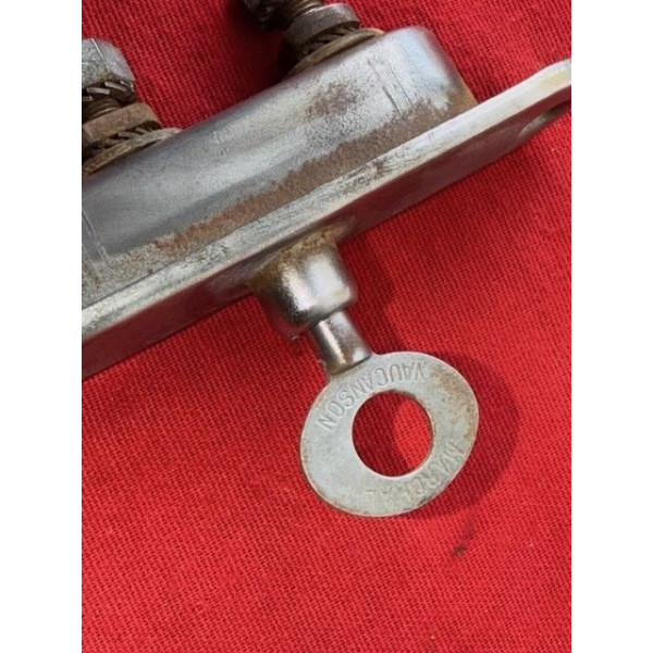 Coupe circuit Marchal Vaucreson Renault Peugeot Citroën Delahaye Delage Jeep