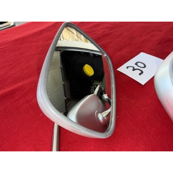 2 rétroviseurs neuf originaux Citroën DS 20 21 ou 23 dernière génération