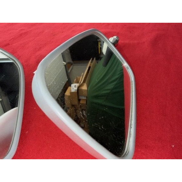 2 rétroviseurs neuf originaux Citroën DS 20 21 ou 23 dernière génération