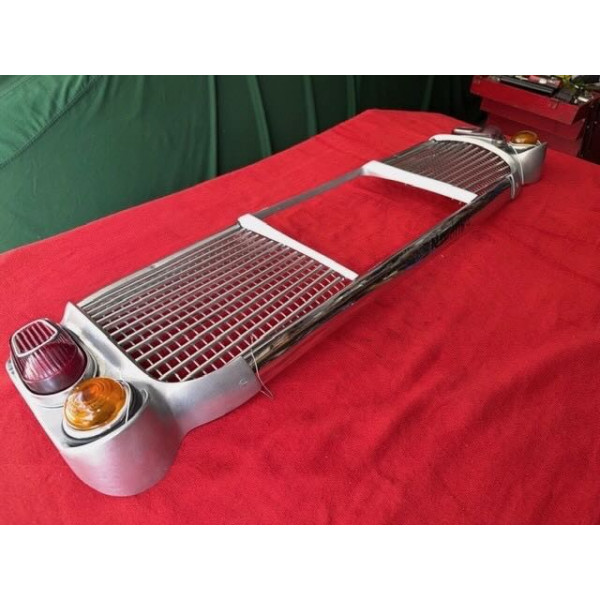 Habillage accessoire Robri arrière Renault Dauphine