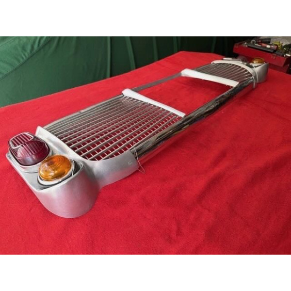 Habillage accessoire Robri arrière Renault Dauphine