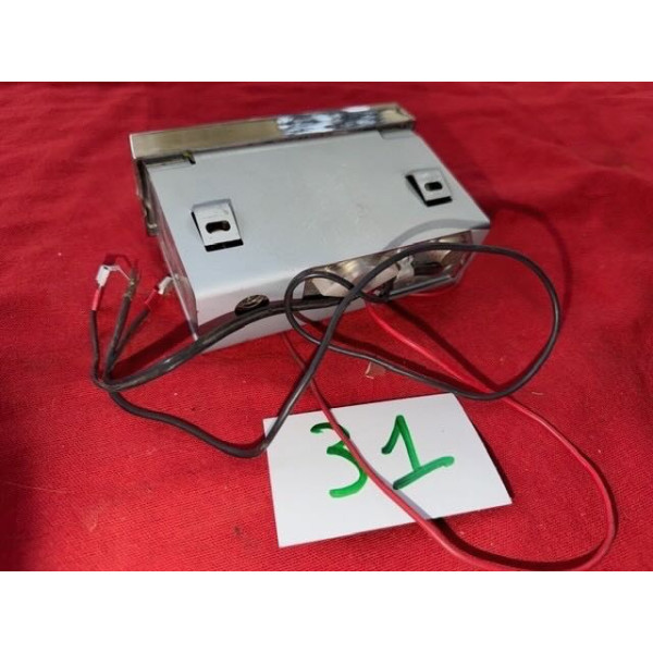 Autoradio Philips 382 origine Citroën DS 20 21 ou 23 Pallas