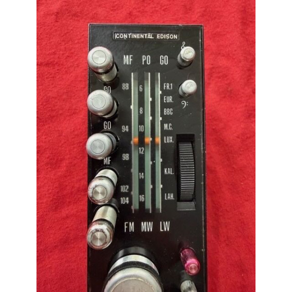 Autoradio origine Continental Edison Citroën SM Maserati à contrôler
