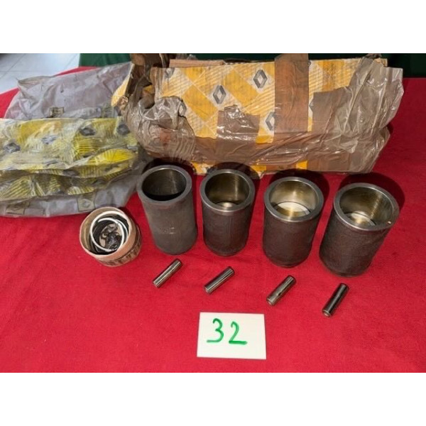 Chemises pistons neuf original Renault 4 ou 5 L ou TL 1ère génération