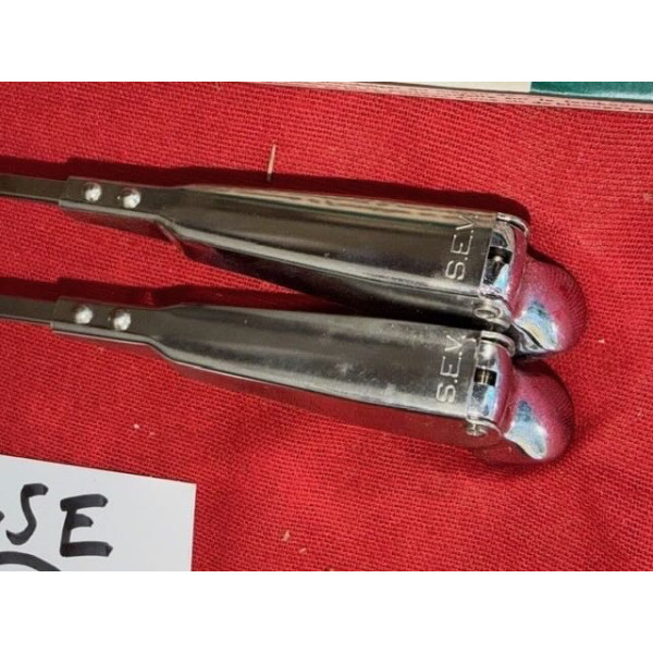2 bras d'essuie glace neuf SEV Marchal original Renault 8 Gordini Alpine A110