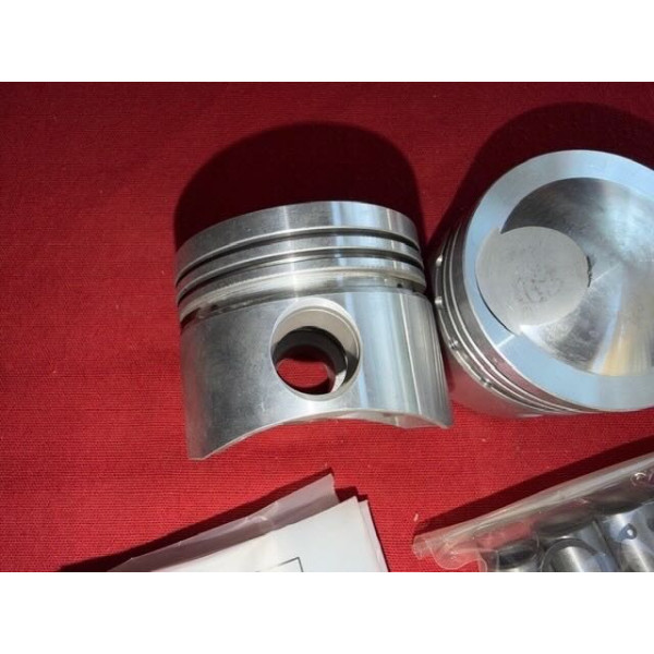 4 pistons neuf Bretille Alpine A110 1255 R8 Gordini complet axe et segments