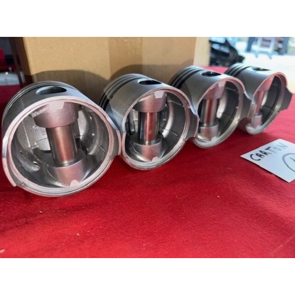 4 pistons neuf Bretille Alpine A110 1860cm3 GR4 complet avec axe et segments
